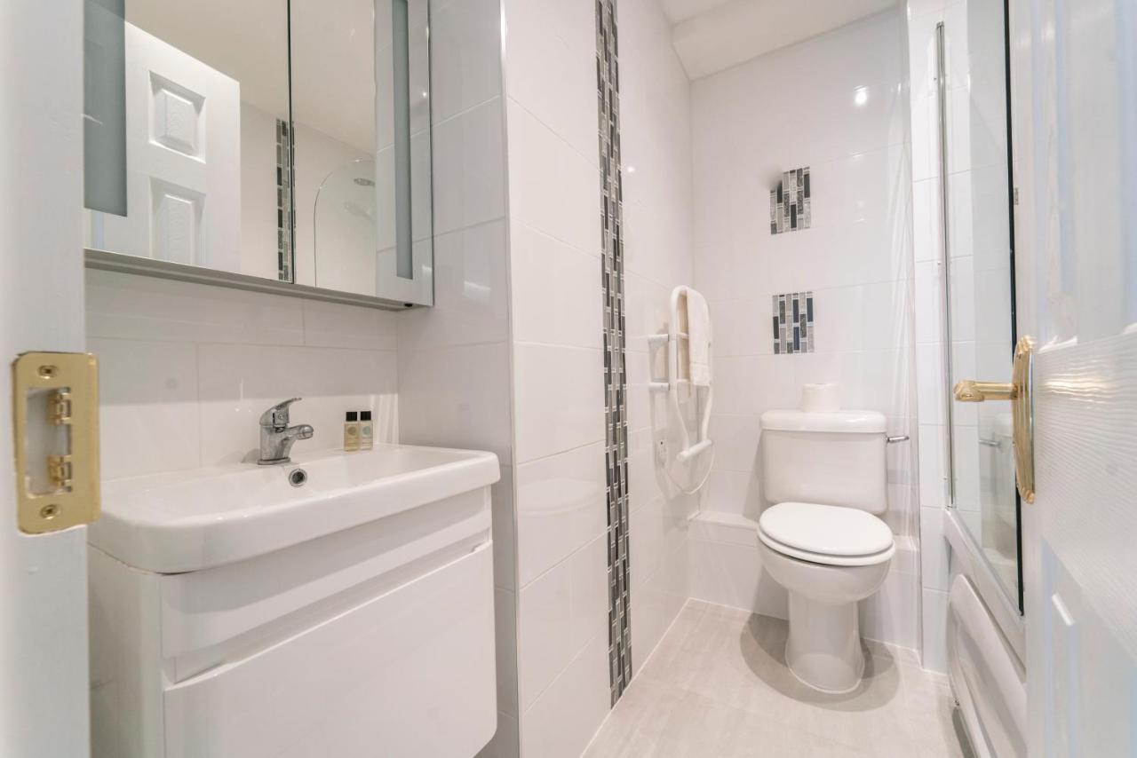 Luxurious Seaside Apartment Galway Exteriér fotografie